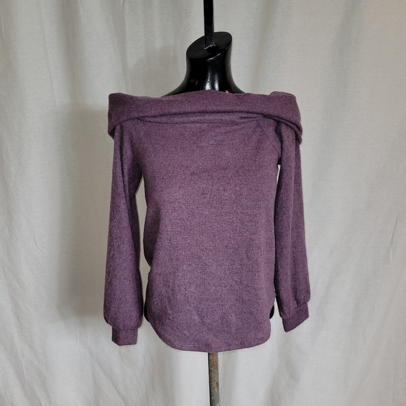 Reitmans Tops - BOGO SALE  Xs reitmans shirt